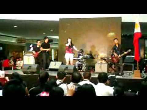 Hero Tv Jpop Singing Contest 2012 Guesting No Plan band from Embassy of Japan.flv