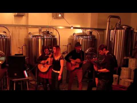 La Fours - Takes Me To A Place (Twisted Barrel Open Mic)