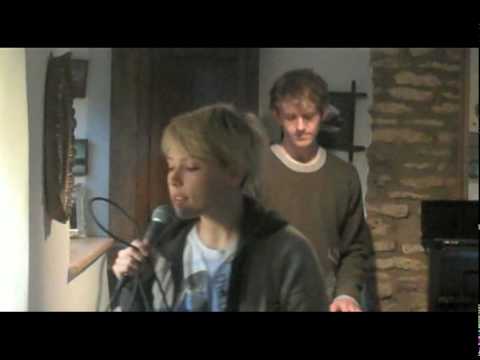 Rising Tide - Chew Lips - Live From The Living Room