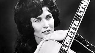 Loretta Lynn - This Haunted House 1964 (Mourns The Loss Of Patsy Cline)