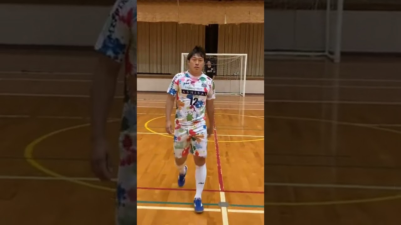 これが120キロのシュート