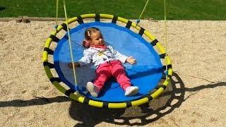 preview picture of video 'Playground for children, plac zabaw dla dzieci Park Bajek Karpacz, Spielplatz für Kinder'