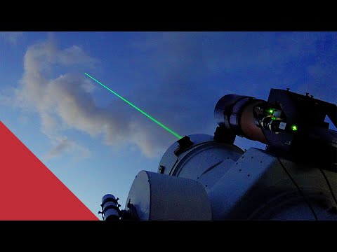 天文台為什麼都建在山上？天文台上的雷射儀解密（Why this observatory fires lasers at satellites）