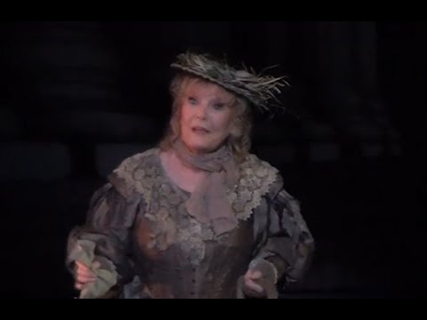 MARY POPPINS London 2019 Petula Clark "Feed the Birds"