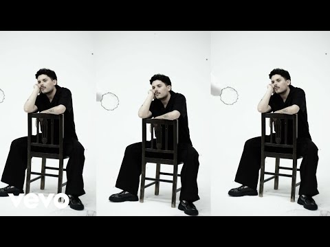 Ahmet Hatipoğlu - Seviyorum Sevmiyorum