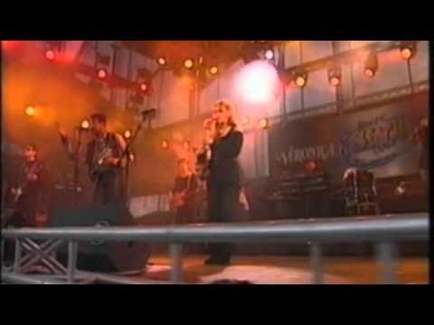 Candy Dulfer - Man in the Desert - Beachpop.mkv