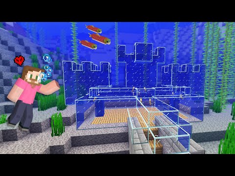 EPIC Underwater Glass Castle Build in Minecraft!