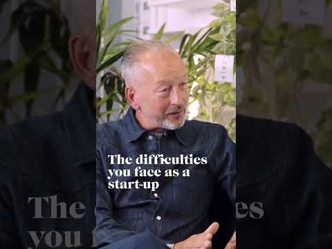 From ‘uncool’ niche to a 9-figure business with Simon Mottram, Founder of Rapha | Ep. 13