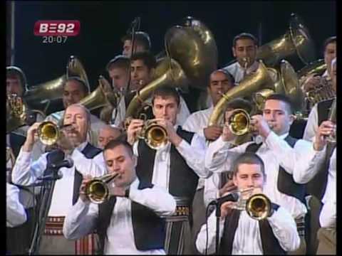 100 TRUBA U BEOGRADU - SVILEN KONAC