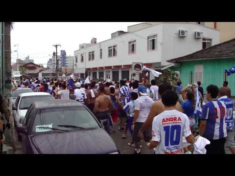 Caminhada rumo ao TRI - Chegada no Scarpelli 2 - 06.0.11 - By JamiraF.MP4