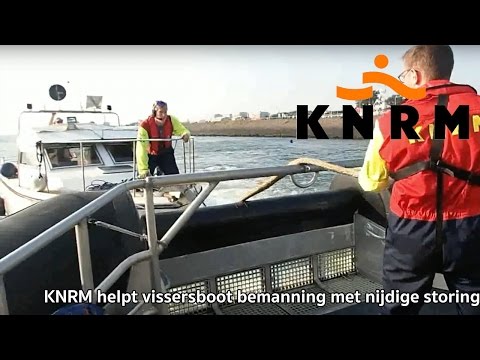 KNRM helpt visbootbemanning met nijdige storing
