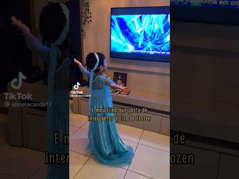 Let it go, let it go! 🥶💃🏻❤️                                                #shorts #frozen #letitgo