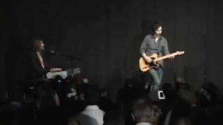 Jason Upton- "Dear John (Born)" Live in Albany, NY