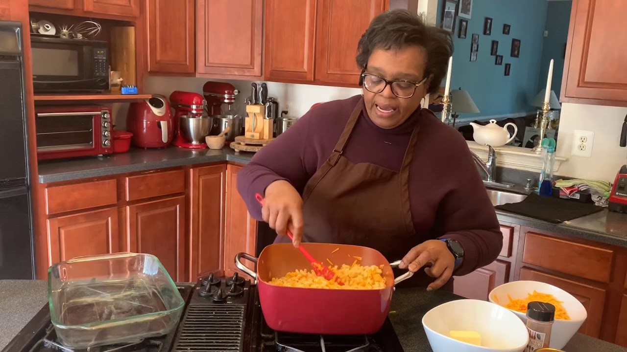 Cooking with Momma T: How to Bake Macaroni and Cheese