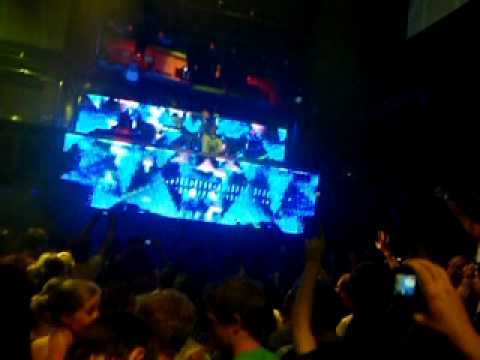 Armin van Buuren Amnesia Ibiza 24.08.2010 "Pryda - Niton (Original mix)"