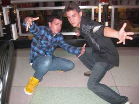 SOTA Y PUCHI - LA BOOTY LLAMADA