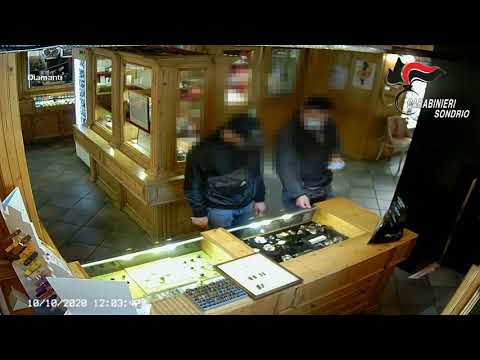 Livigno: furti in gioielleria, arrestati dei carabinieri sei georgiani