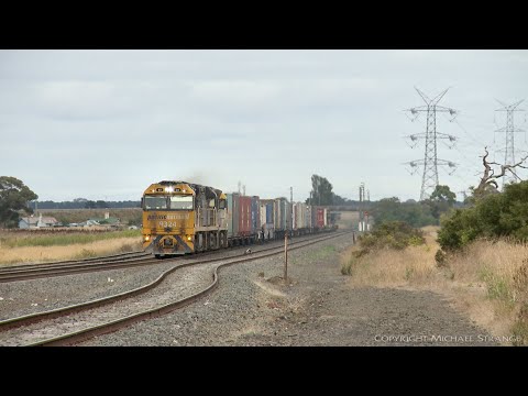 7AM5 Pacific National Container Train With 93 Class Locos (31/1/2021) - PoathTV Australian Railways