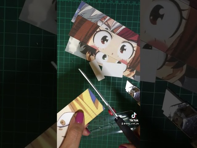 Vídeo relacionado con Set de Papelería de My Hero Academia - Incluye Bolígrafo y Libreta - Diseño en Negro y Verde - Accesorios de Papelería - Producto Original Diseñado en España