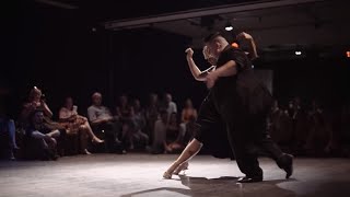 Alejandra Mantiñan & Aoniken Quiroga dance Héctor Varela - Y te parece todavía - AWESOME SHOW !!!