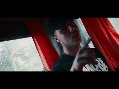 Taavi - Bad bitch (prod. Rasta)