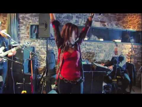 OhMG! rocks "Ballroom Blitz"