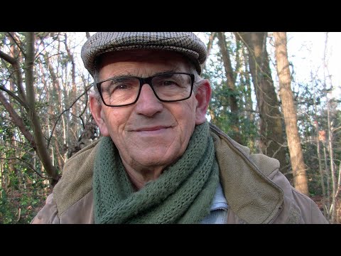 Lege blikjes frisdrank vervuilen het landschap en zijn gevaarlijk voor onze koeien