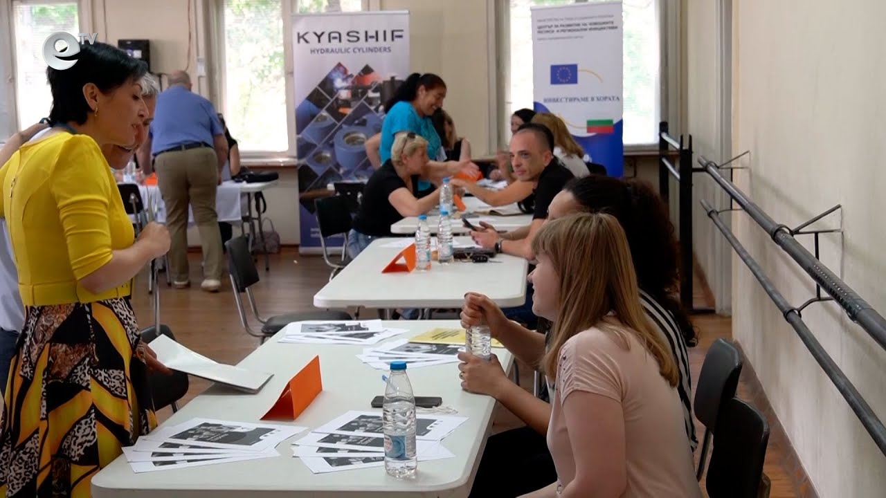 Все повече хора в Кърджали се възползват от безплатните курсове в Бюрото по труда