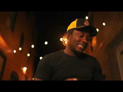 Veezy Bandz- Red Lights