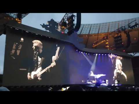 U2 The Joshua Tree Tour. Running to stand still - Berlin