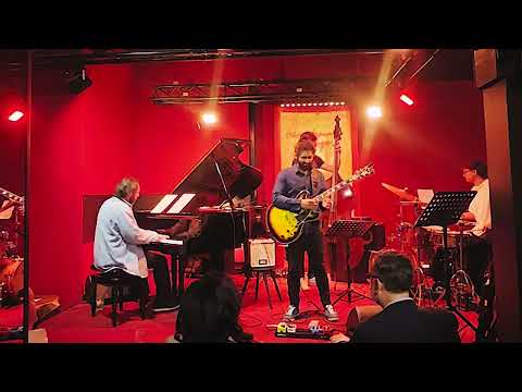 Lior Tzemach Quartet - Beyond Standards preview thumbnail