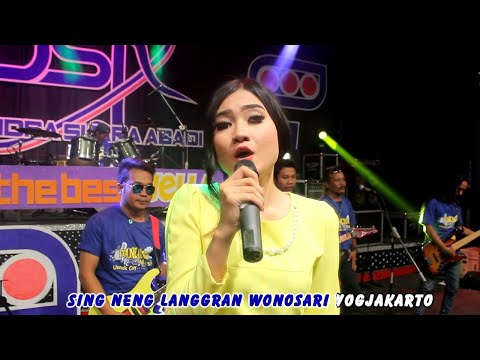  Full Album Nella Kharisma Spesial cover Lagi Syantik  download lagu mp3 Dangdut Koplo Nella Kharisma Mengapa