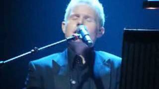 Rhydian Roberts - 100509 Bristol - 10 I Wont Let You Walk This Road Alone