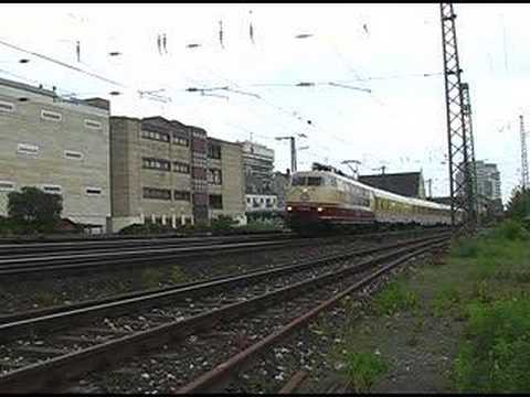 Baureihe 103 mit Messzug / Class 103 with measuring train