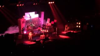Shaka Ponk - Come On Cama - Paris Bercy Arena