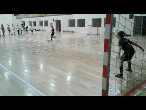 KS Podhalanin Biecz - bramkarz w akcji