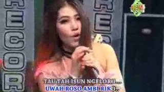 Download lagu Via Vallen - Lungset mp3