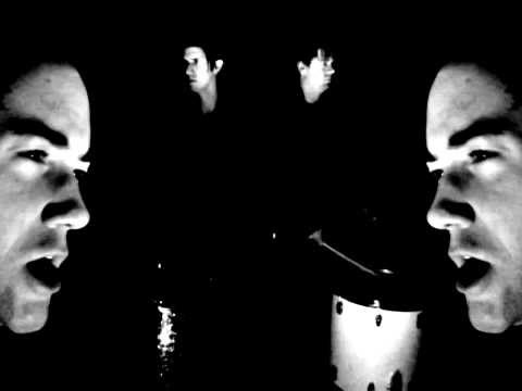 download lagu mp3 mp4 Prima Donna Nine Lives And Forty Fives, download lagu Prima Donna Nine Lives And Forty Fives gratis, unduh video klip Prima Donna Nine Lives And Forty Fives