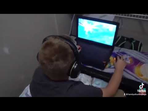 Alex gets caught playing Fortnite, What Happens Next Will Shock You!!! (600K + views on TikTok)