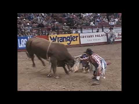 Ty Murray vs Skeeter - 99 PBR Anaheim (86.5 pts)