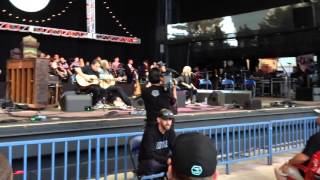 Ben Harper &amp; Pegi Young - A House Is A Home - 10/25/15