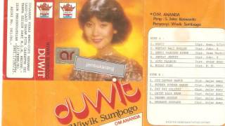 Download lagu Wiwiek Wiwik Sumbogo Album Duwit mp3