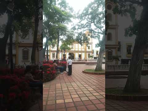 tour en la plaza de bolivar en santa bárbara de Barinas.municipio Ezequiel Zamora