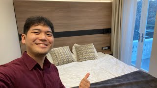 My London Hotel Room Tour! 160SGD per night