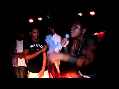 Kay Dee Performing "Dreams Way Bigger" Live at The Rave.