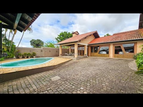 CASA COM 3 DORMITÓRIOS, 262M² ÁREA PRIVATIVA para venda EM CANUDOS