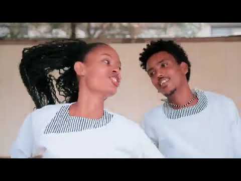 Dhaqqabaa tasfaayee (fagaattee) new oromoo music.Iyyaa you tube subscribe godhaa.