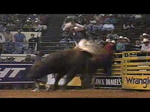 Michael Gaffney vs Baby Face - 97 PBR Richmond (87.5 pts)