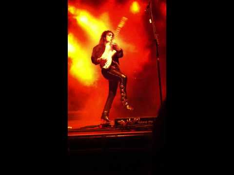 Yngwie @ HOB 11-02-2011: Red House and Concerto