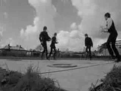 The Beatles - Can't buy me love